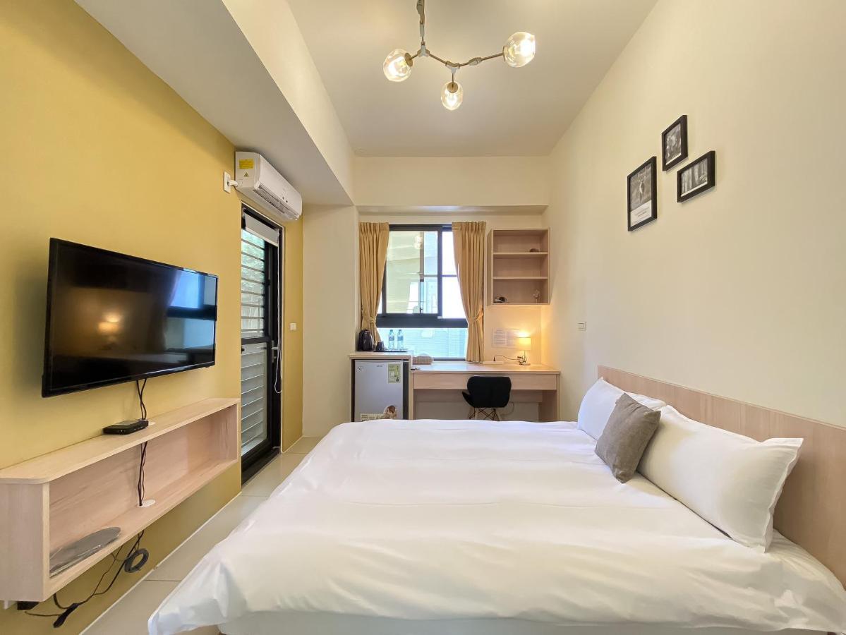 Adagio Hostel Taichung Esterno foto