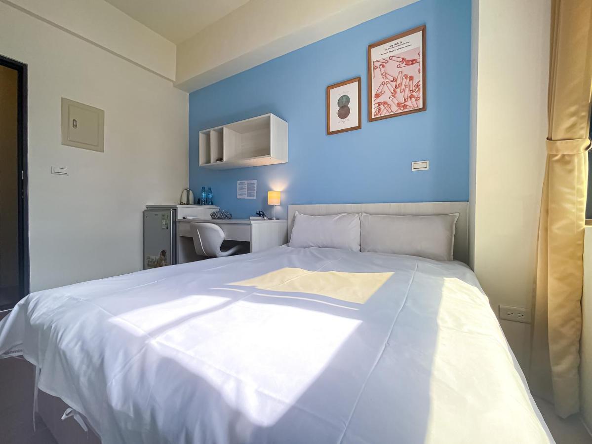 Adagio Hostel Taichung Esterno foto