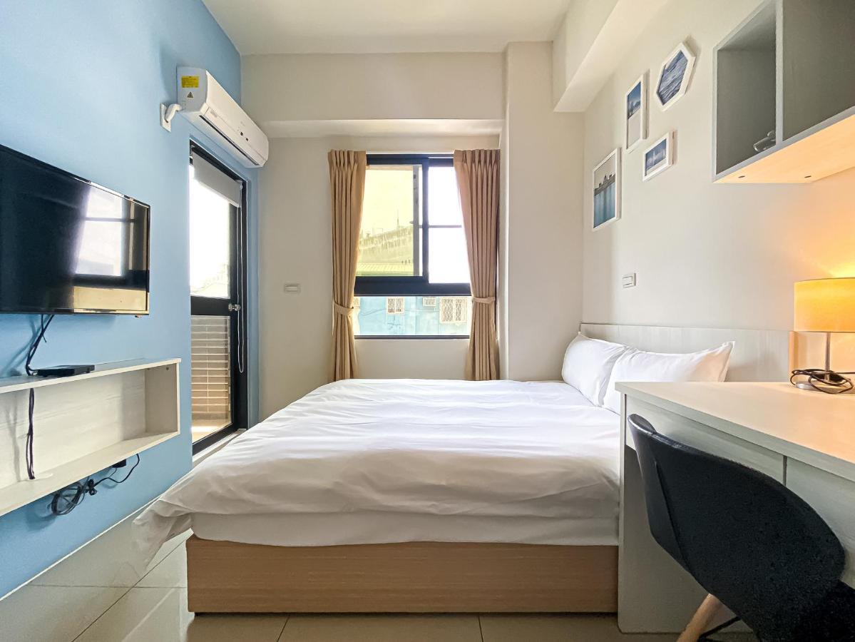 Adagio Hostel Taichung Esterno foto