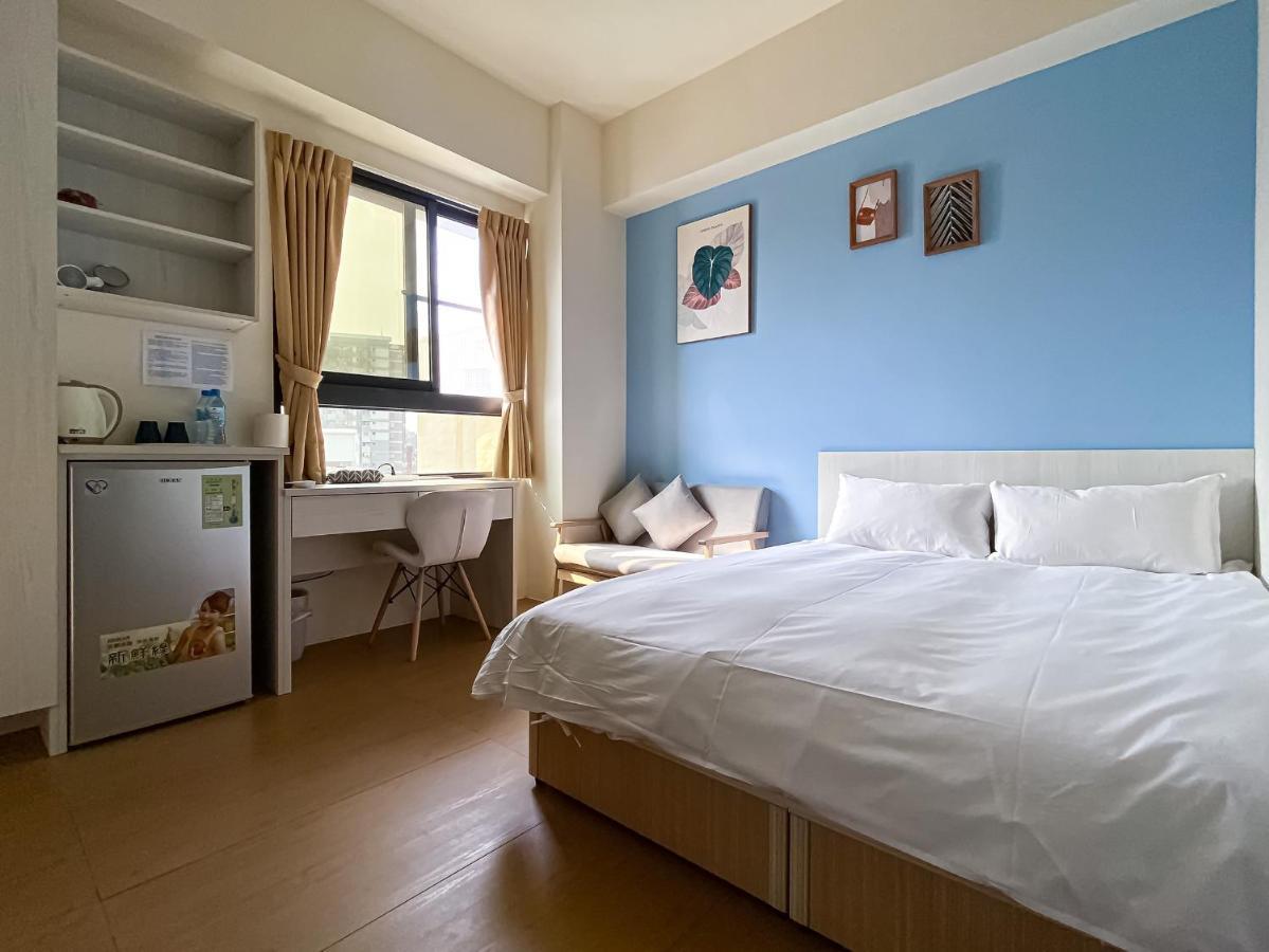 Adagio Hostel Taichung Esterno foto